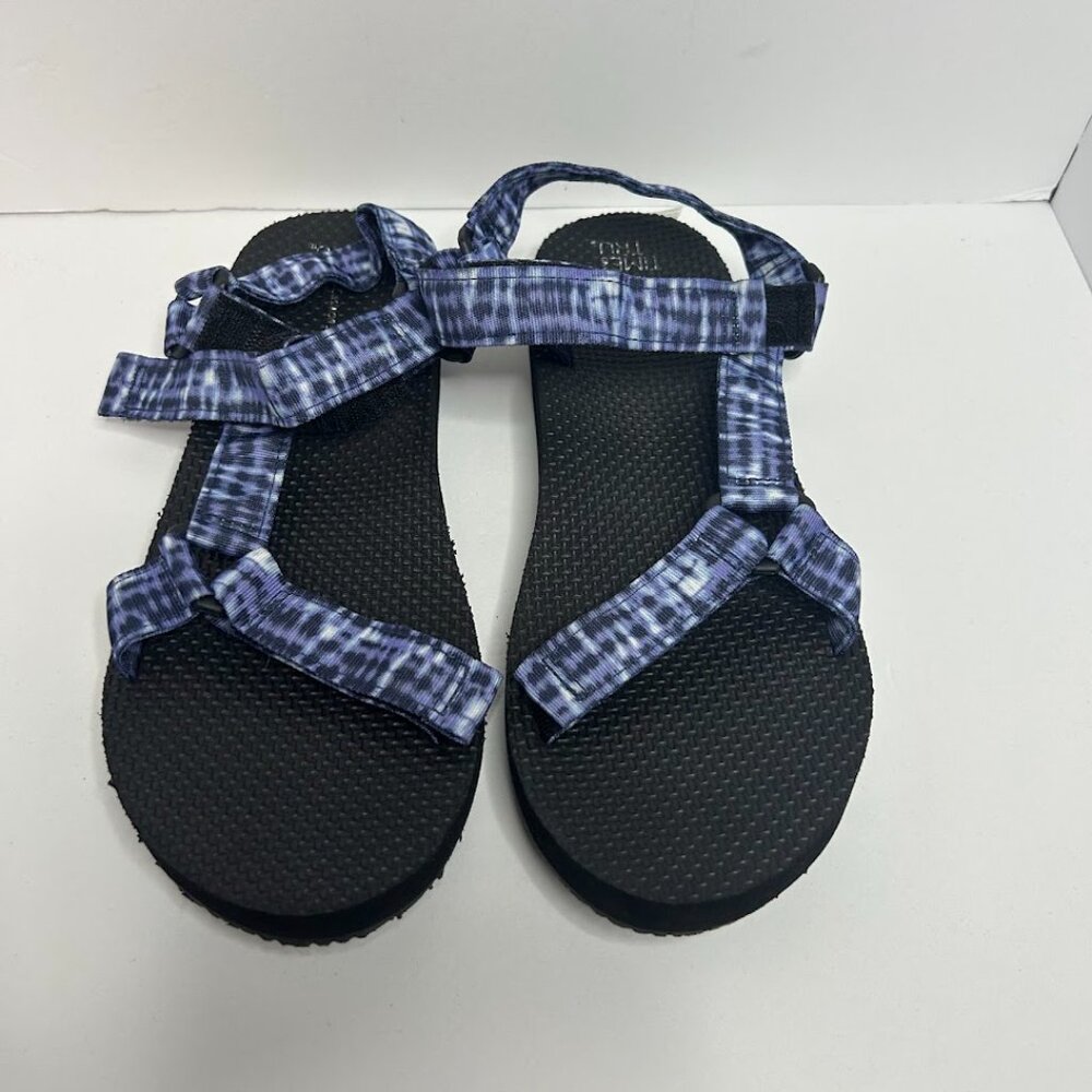 Time and True Strappy Sandals 10